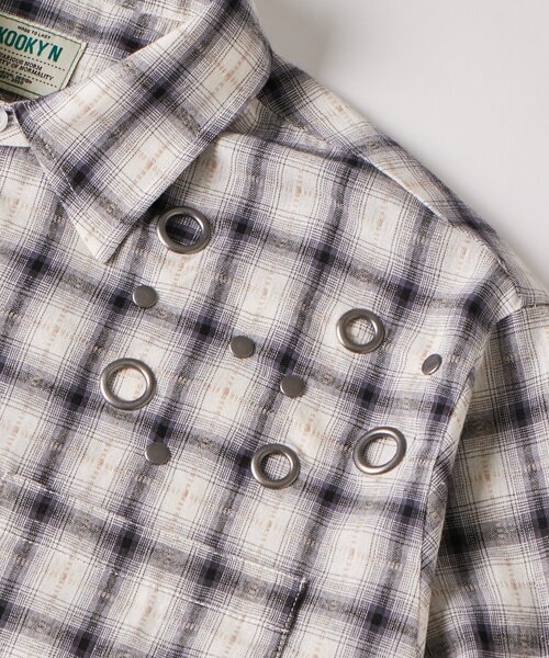 WHO'S WHO gallery（フーズフーギャラリー）の「KOOKY'Nハトメチェックシャツ（シャツ/ブラウス・メンズ・ブラック/アイボリー・FREE）」の6枚目の写真