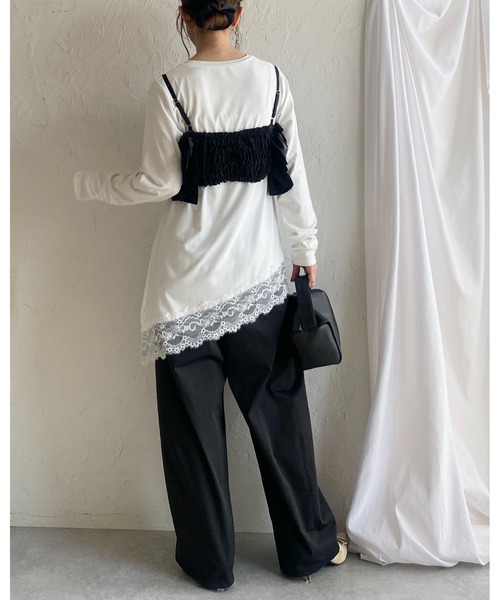 She's Closet(シーズクローゼット)の「アシンメトリー 裾レース ドッキング ロンT レイヤードインナー トップス(Tシャツ/カットソー・レディース・ホワイト/ブラック・FREE)」の3枚目の写真