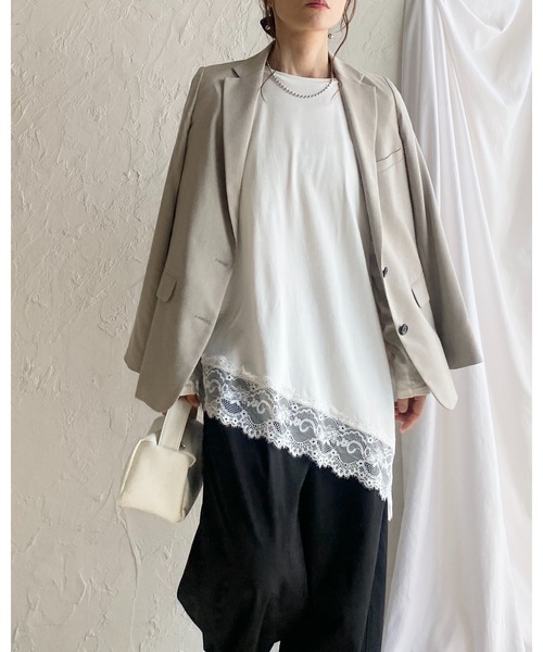 She's Closet(シーズクローゼット)の「アシンメトリー 裾レース ドッキング ロンT レイヤードインナー トップス(Tシャツ/カットソー・レディース・ホワイト/ブラック・FREE)」の7枚目の写真