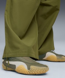 PUMA プーマ ウィメンズ モストロ ムーブ スニーカー