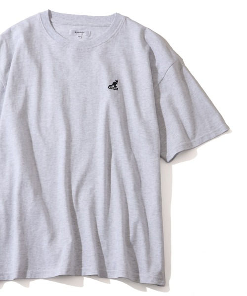 KANGOL（カンゴール）の「【KANGOL/カンゴール】別注 ワンポイント刺繍 半袖Tシャツ（Tシャツ/カットソー・メンズ・ベージュ/ホワイト系1/ホワイト系その他2/ブラック/グレー系その他/グレー系その他2/グレー/グリーン系1/ベージュ系1/ライトグレー系1/ブラック系1/グレー系1/ネイビー系1/グリーン/ライトグレー/ホワイト系その他/ホワイト/ネイビー・XL/L/M/S）」の8枚目の写真