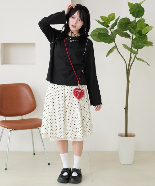 kutir(クティール)の「メローリボントップス(Tシャツ/カットソー・レディース・ネイビー/グレー/オフホワイト/レッド/ブラック/アイボリー・FREE)」の18枚目の写真