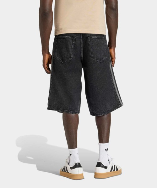adidas(アディダス)の「adidas/アディダス サイドラインデニムハーフパンツ ジーパン ジーンズ ショートパンツ ショーツ 2026年 夏 夏服(デニムパンツ・メンズ・ブラック/ブルー・32inch/30inch/28inch/34inch/36inch)」の14枚目の写真