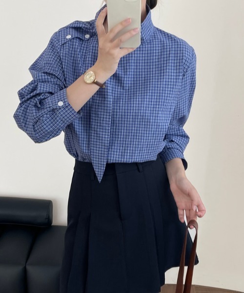 semplice(センプリチェ)の「スタンドカラー チェックシャツ(シャツ/ブラウス・レディース・ブルー・F)」の9枚目の写真