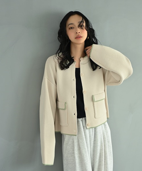 STYLE DELI(スタイルデリ)の「【BLK001】配色クルーネックカーディガン(カーディガン/ボレロ・レディース・チャコール/アイボリー・FREE)」の10枚目の写真