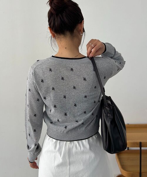 CAPRICIEUX LE'MAGE（カプリシューレマージュ）の「モノグラムカーディガン（カーディガン/ボレロ・レディース・チャコールグレー/ベージュ/ライトグレー・FREE）」の7枚目の写真
