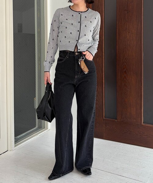 CAPRICIEUX LE'MAGE（カプリシューレマージュ）の「モノグラムカーディガン（カーディガン/ボレロ・レディース・チャコールグレー/ベージュ/ライトグレー・FREE）」の17枚目の写真