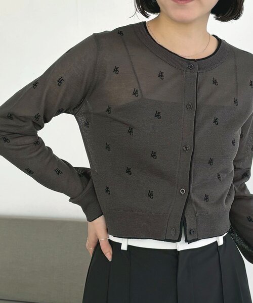 CAPRICIEUX LE'MAGE（カプリシューレマージュ）の「モノグラムカーディガン（カーディガン/ボレロ・レディース・チャコールグレー/ベージュ/ライトグレー・FREE）」の22枚目の写真