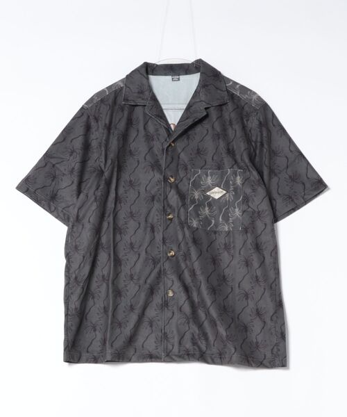 Kahiko（カヒコ）の「【Kahiko】SURF＆Palms アンダーセンMEN'S開襟シャツ（シャツ/ブラウス・メンズ・ベージュ/チャコール/ブルー・FREE）」の4枚目の写真