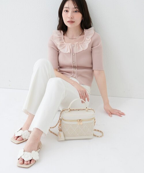 natural couture(ナチュラルクチュール)の「〈MARY QUANTコラボ〉デイジーモチーフサンダル(サンダル・レディース・ベージュ/レッド/ブラック・MEDIUM/LARGE)」の14枚目の写真