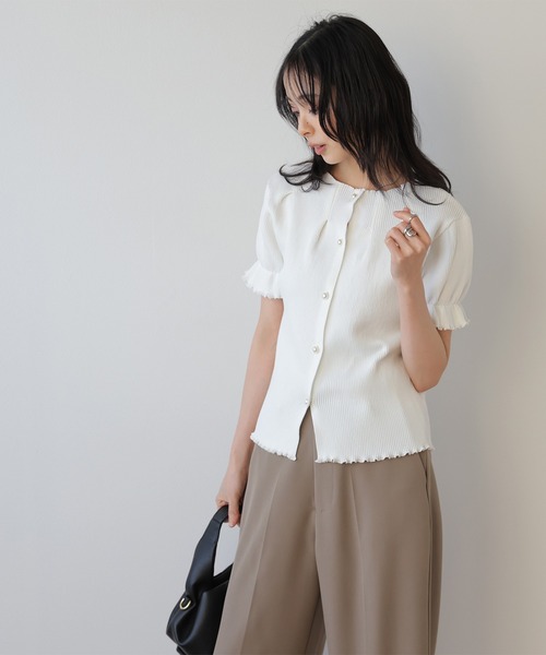 AMELY(エミリー)の「前後2WAYリブニットトップス(ニット/セーター・レディース・ブラック/ピンク/ホワイト/モカ・フリー)」の7枚目の写真