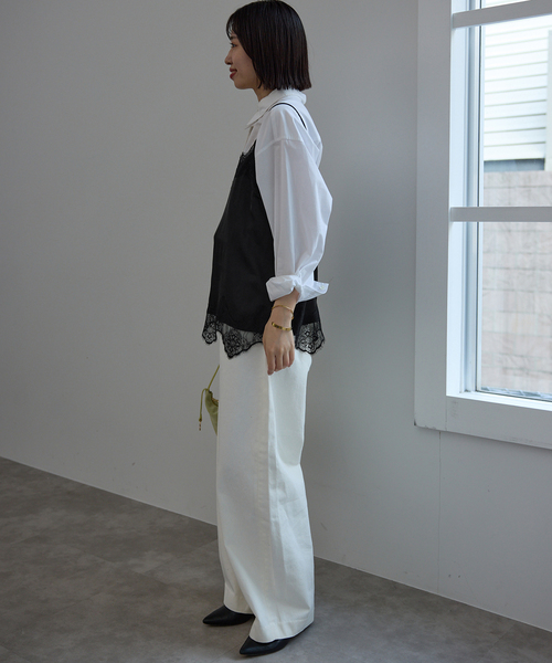 SLOBE IENA（スローブイエナ）の「《追加3》サテンレースキャミソール（キャミソール・レディース・アイボリー/ブラック・FREE）」の8枚目の写真