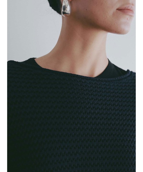 HER.（ハー）の「ニットメッシュプルオーバー（ニット/セーター・レディース・ブラック/ネイビー/オフホワイト・フリー）」の21枚目の写真