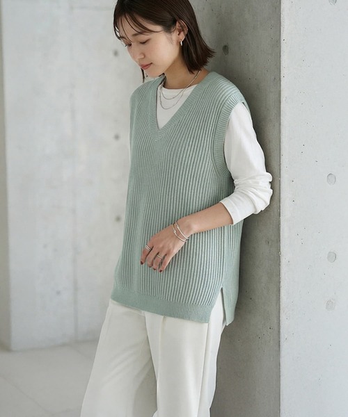 STYLE DELI（スタイルデリ）の「ストライプ編みVネックベスト（ベスト・レディース・ミント/ベージュ・FREE）」の2枚目の写真