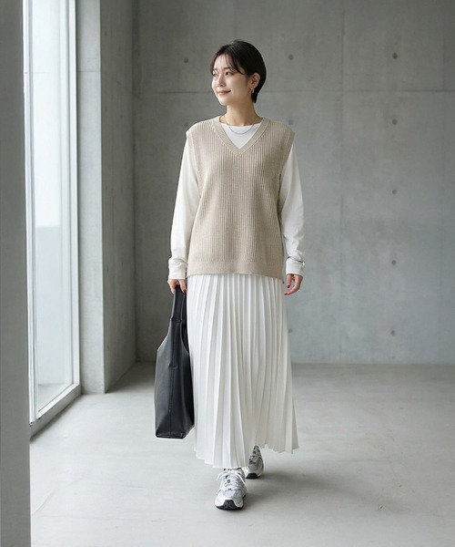 STYLE DELI（スタイルデリ）の「ストライプ編みVネックベスト（ベスト・レディース・ミント/ベージュ・FREE）」の3枚目の写真