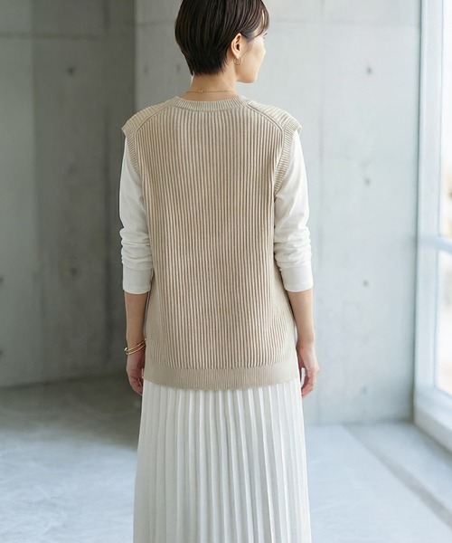 STYLE DELI（スタイルデリ）の「ストライプ編みVネックベスト（ベスト・レディース・ミント/ベージュ・FREE）」の6枚目の写真