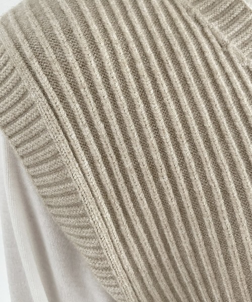 STYLE DELI（スタイルデリ）の「ストライプ編みVネックベスト（ベスト・レディース・ミント/ベージュ・FREE）」の15枚目の写真