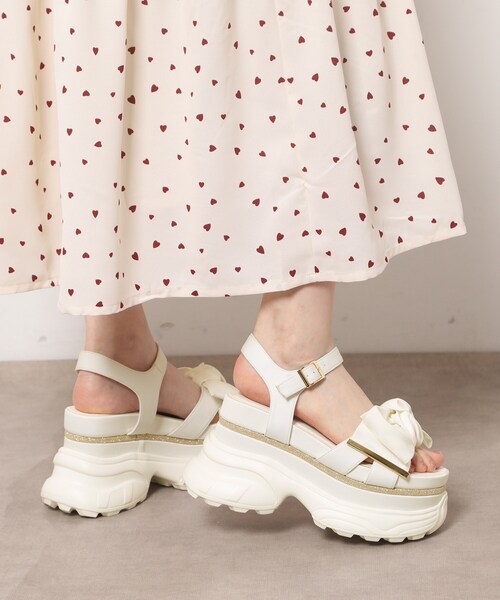 ESPERANZA(エスペランサ)の「【SPORTS SANDAL COLLECTION】グリッターラインリボンスポサン(サンダル・レディース・ベージュ系8/ブラック系2/ホワイト系3・LL/S/M/L)」の7枚目の写真