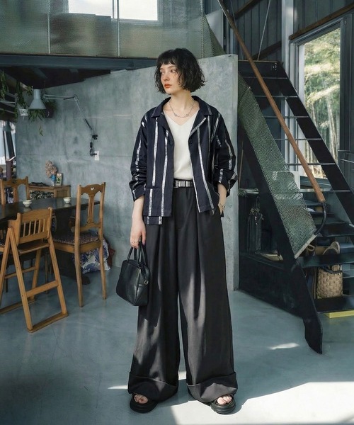 antiqua(アンティカ)の「ストライプ柄 テーラードジャケット(テーラードジャケット・レディース・ホワイト/ブラック・ONESIZE)」の8枚目の写真