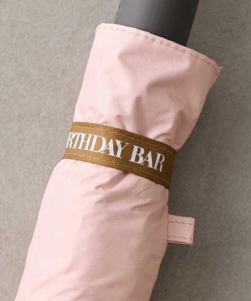 BIRTHDAY BAR(バースデイバー)の「≪UV/紫外線対策≫ 晴雨兼用自動開閉折り畳み傘(折りたたみ傘・レディース・ホワイト/ピンク/グレー/ブルー・0)」の14枚目の写真