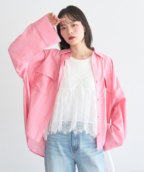 earth music&ecology（アースミュージックアンドエコロジー）の「フリンジレースバックリボンキャミ（キャミソール・レディース・オフホワイト/ブラック・FREE）」の6枚目の写真