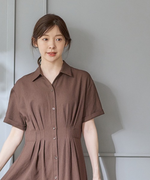 12Twelve Agenda(トゥエルブ アジェンダ)の「開襟ウエストタックシャツワンピース(ワンピース・レディース・ベージュ/チャコールグレー/ブラウン/ブルー・M)」の16枚目の写真