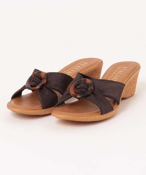 ITALIAN SHOEMAKERS(イタリアンシューメーカー)の「【ITALIAN SHOEMAKERS】べっ甲風バックルウェッジヒールサンダル(962325)(サンダル・レディース・ブラック/ベージュ/ダークブラウン・35/36/37/38/39)」の11枚目の写真