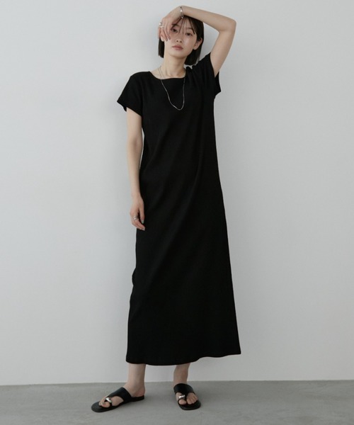 Aunt Marie's(アントマリーズ)の「カップ付きバックオープンリブワンピース(ワンピース・レディース・チャコールグレー/ブラック・FREE/MT)」の11枚目の写真