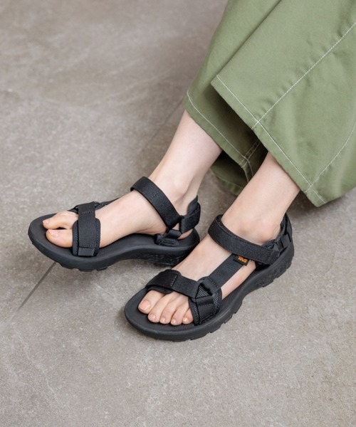 studio CLIP（スタディオクリップ）の「【TEVA】HYDRATREK（サンダル・レディース・ブラック/ネイビー・MEDIUM/LARGE）」の2枚目の写真