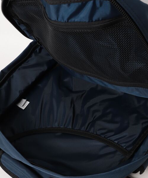 CABINZERO(キャビンゼロ)の「【CABINZERO/キャビンゼロ】CLASSIC TECH 28L NAVY(バックパック/リュック・メンズ・ネイビー・FREE)」の4枚目の写真