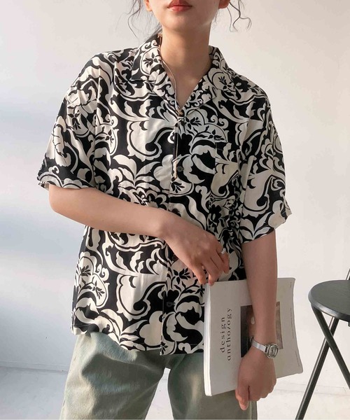 AS KNOW AS plus(アズノゥアズプラス)の「◯アロハ 開衿シャツ【UNISEX ITEM】(シャツ/ブラウス・レディース・ホワイト系/マルチ/ブラック系/オレンジ系・FREE)」の2枚目の写真