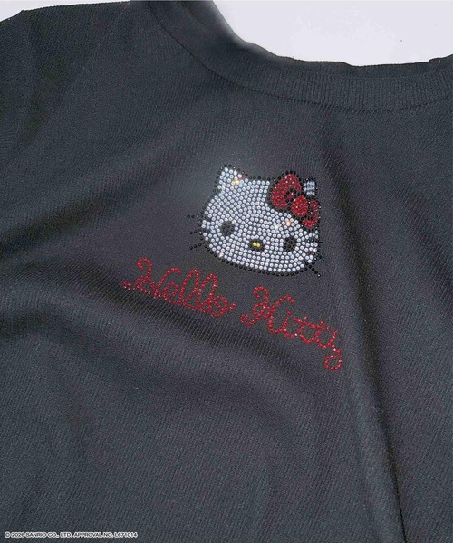 AS KNOW AS plus（アズノゥアズプラス）の「〇アクリルキーホルダー付き サイドリボン＆キラキラ Sanrio characters半袖Tシャツ    【Sanrio/サンリオ】（Tシャツ/カットソー・レディース・オフホワイト/ブラック/ホワイト系/グレー系・FREE）」の12枚目の写真