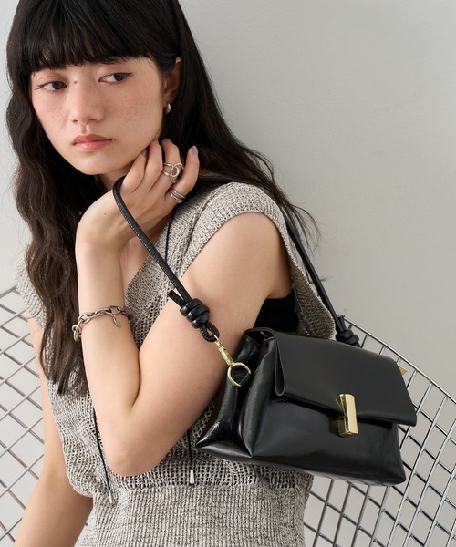 NOGLE(ノグル)の「【NOGLE select/ノグルセレクト】ミニワンショルダーバッグ(ショルダーバッグ・レディース・ブラウン/ブラック・FREE)」の3枚目の写真
