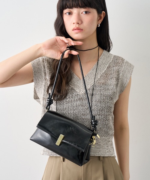 NOGLE(ノグル)の「【NOGLE select/ノグルセレクト】ミニワンショルダーバッグ(ショルダーバッグ・レディース・ブラウン/ブラック・FREE)」の4枚目の写真
