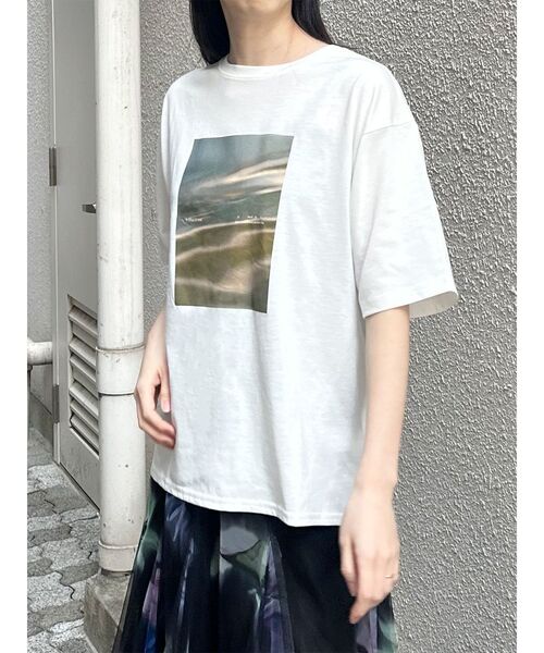 MURUA(ムルーア)の「プリントオーバーTシャツ 夏服(Tシャツ/カットソー・レディース・ブラウン/その他1/ブラック・FREE)」の14枚目の写真