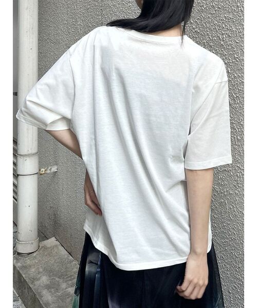 MURUA(ムルーア)の「プリントオーバーTシャツ 夏服(Tシャツ/カットソー・レディース・ブラウン/その他1/ブラック・FREE)」の15枚目の写真