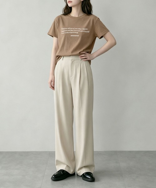 aimoha（アイモハ）の「英字メッセージロゴ半袖Tシャツ（Tシャツ/カットソー・レディース・ブルー/ブラウン/ホワイト・L/M）」の6枚目の写真