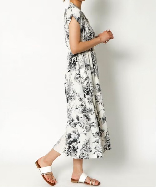 GORGE(ゴージ)の「花柄開襟フレンチワンピース(ワンピース・レディース・オフホワイト・F)」の2枚目の写真