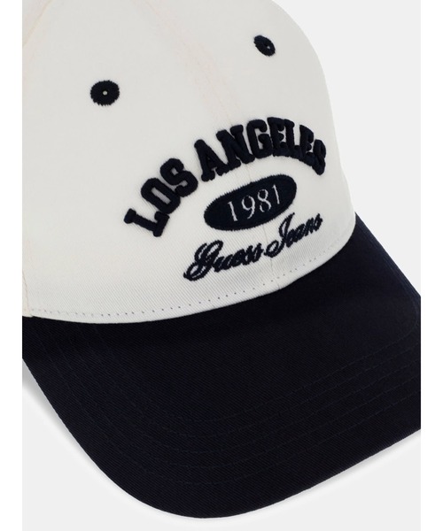 GUESS JEANS（ゲスジーンズ）の「GUESS JEANS Los Angeles Cap（キャップ・メンズ・ホワイト×ネイビー・ONE SIZE）」の4枚目の写真