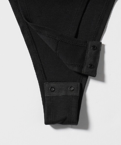 H　BEAUTY&YOUTH UNITED ARROWS（エイチビューティーアンドユースユナイテッドアローズ）の「＜H＞テレコ ボディタンクトップ（タンクトップ・レディース・ブラック/ホワイト・FREE）」の11枚目の写真