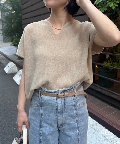 Jena espace merveilleux(ジェナ エスパスメルヴェイユ)の「カタアゼフレンチニット(ニット/セーター・レディース・ブラック/ベージュ/レッド/オフホワイト・FREE)」の4枚目の写真