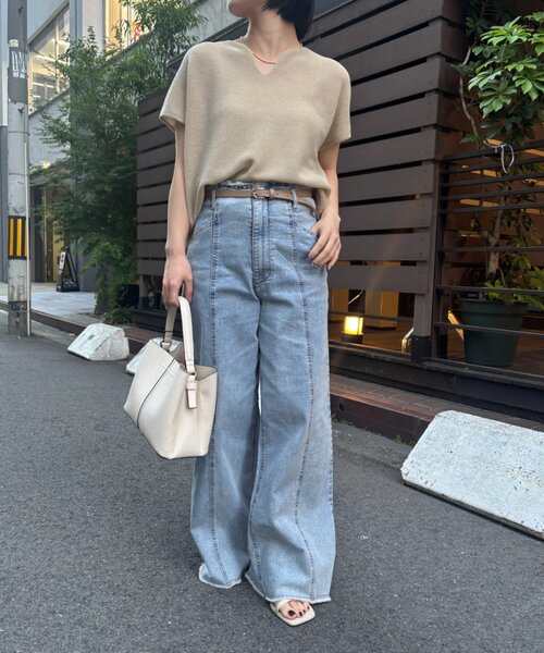 Jena espace merveilleux(ジェナ エスパスメルヴェイユ)の「カタアゼフレンチニット(ニット/セーター・レディース・ブラック/ベージュ/レッド/オフホワイト・FREE)」の17枚目の写真