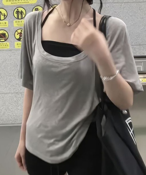 GLAMOROUS JANE（グラマラスジェーン）の「ベアトップ×ルーズTシャツ　2点セット（セットアップ・レディース・ベージュ/グレー・FREE）」の3枚目の写真