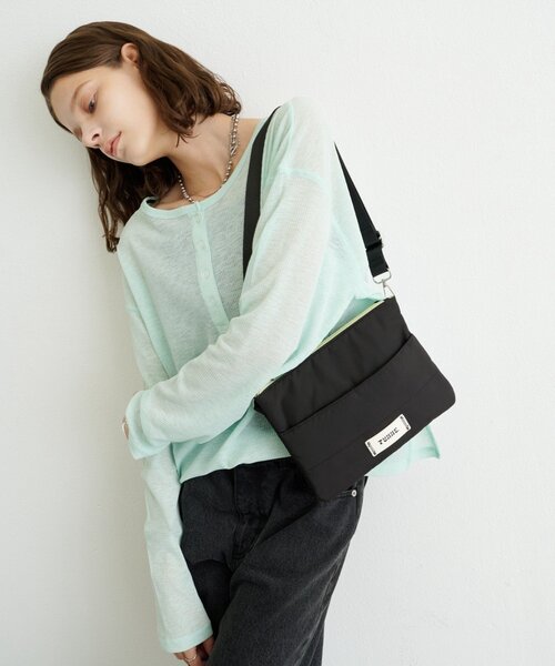 CIAOPANIC TYPY(チャオパニックティピー)の「:【TYNNE.】2ポケットキルティングサコッシュ(ショルダーバッグ・レディース・ブラック系その他/シルバー/イエロー/カーキ/ブラック/ブラウン・ONE SIZE)」の7枚目の写真