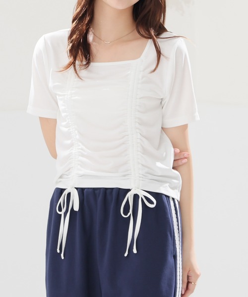 Honeys(ハニーズ)の「【ハニさら・吸水速乾・UVカット】フロントドロストトップス(Tシャツ/カットソー・レディース・イエロー/レッド/ブラック/ホワイト・L/M/S)」の2枚目の写真