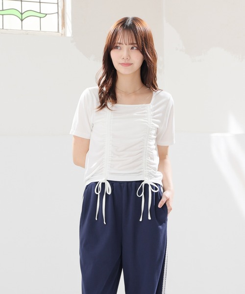 Honeys(ハニーズ)の「【ハニさら・吸水速乾・UVカット】フロントドロストトップス(Tシャツ/カットソー・レディース・イエロー/レッド/ブラック/ホワイト・L/M/S)」の7枚目の写真