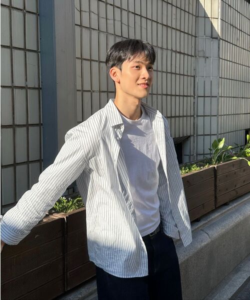 MINDBRIDGE（マインドブリッジ）の「[COUTURE]クリス50番手ライトブルーストライプオーバーサイズシャツ（シャツ/ブラウス・メンズ・ライトブルー・100/110/95/105）」の16枚目の写真