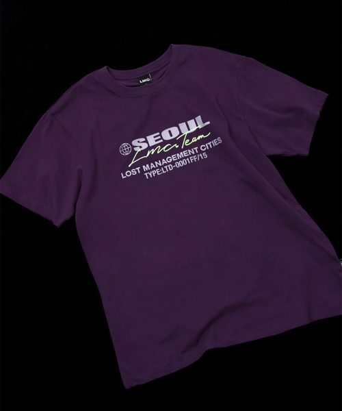 LMCの「SEOUL SERIES LOGO TEE purple(Tシャツ/カットソー・メンズ・その他・SMALL/MEDIUM/LARGE/X-LARGE)」の4枚目の写真
