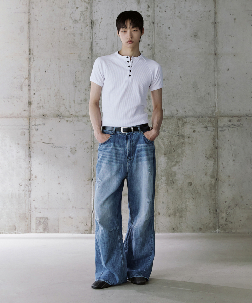 P.IN.O(ピインオ)の「リブドゴルジマッスルヘンリーネック - ホワイト(Tシャツ/カットソー・メンズ・その他・MEDIUM/LARGE)」の4枚目の写真