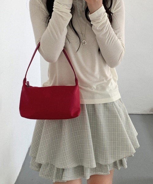 ONEP STAR（ワンピスター）の「シンプルミニショルダーバッグ（ショルダーバッグ・レディース・オフホワイト/レッド/イエロー/ピンク/ブルー/ブラック・FREE）」の8枚目の写真